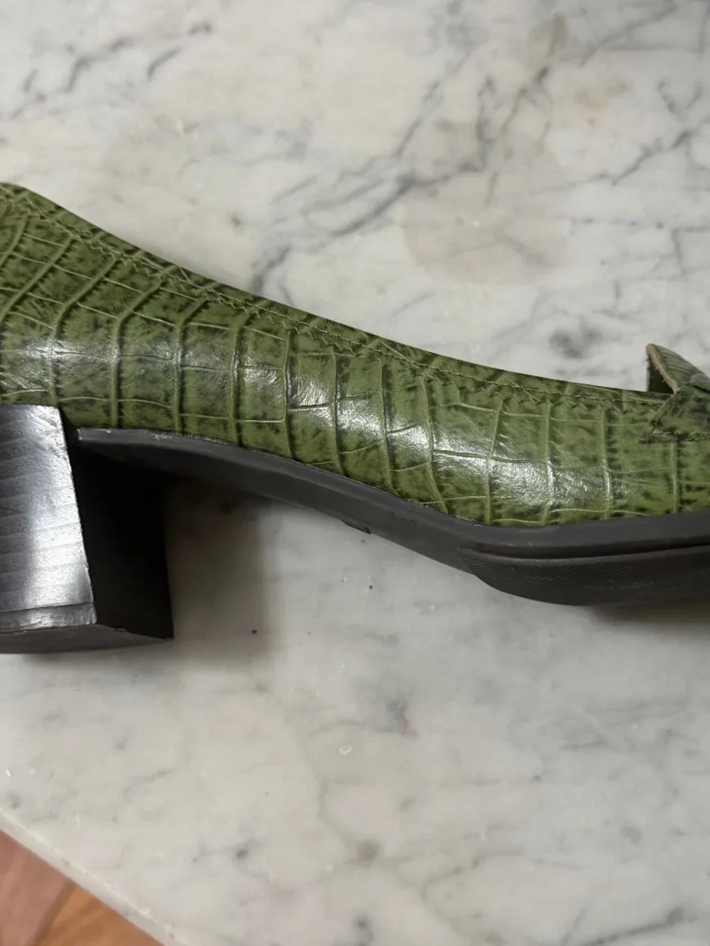 Nine & Company Box Heel Shoe